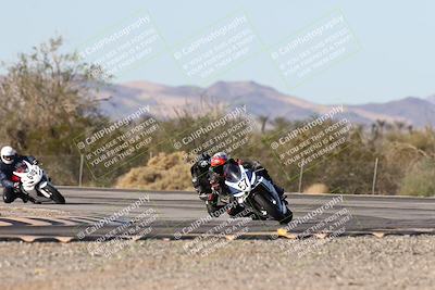 media/Dec-06-2025-CVMA (Sat) [[4a896cc04c]]/Race 8- Formula 40 MW and LW/